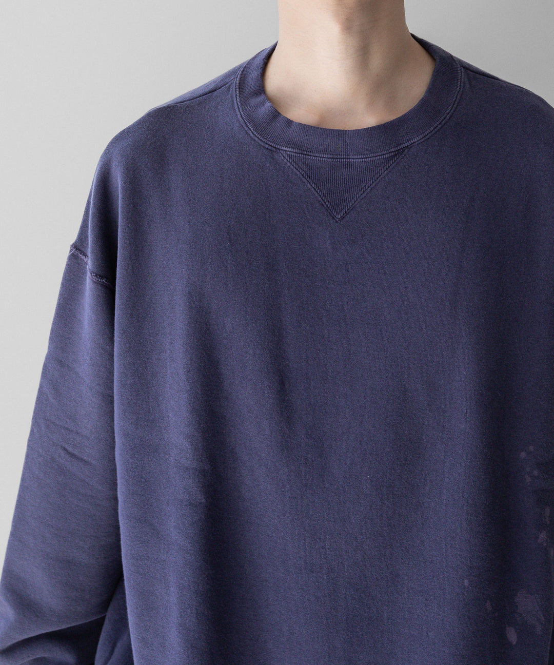 【INTÉRIM】インテリム 23AW BLEACH HYPER BIG V LOOP WHEEL SEAMLESS SWEAT SHIRT - B.NASU sessionセッション福岡セレクトショップ 公式通販サイト