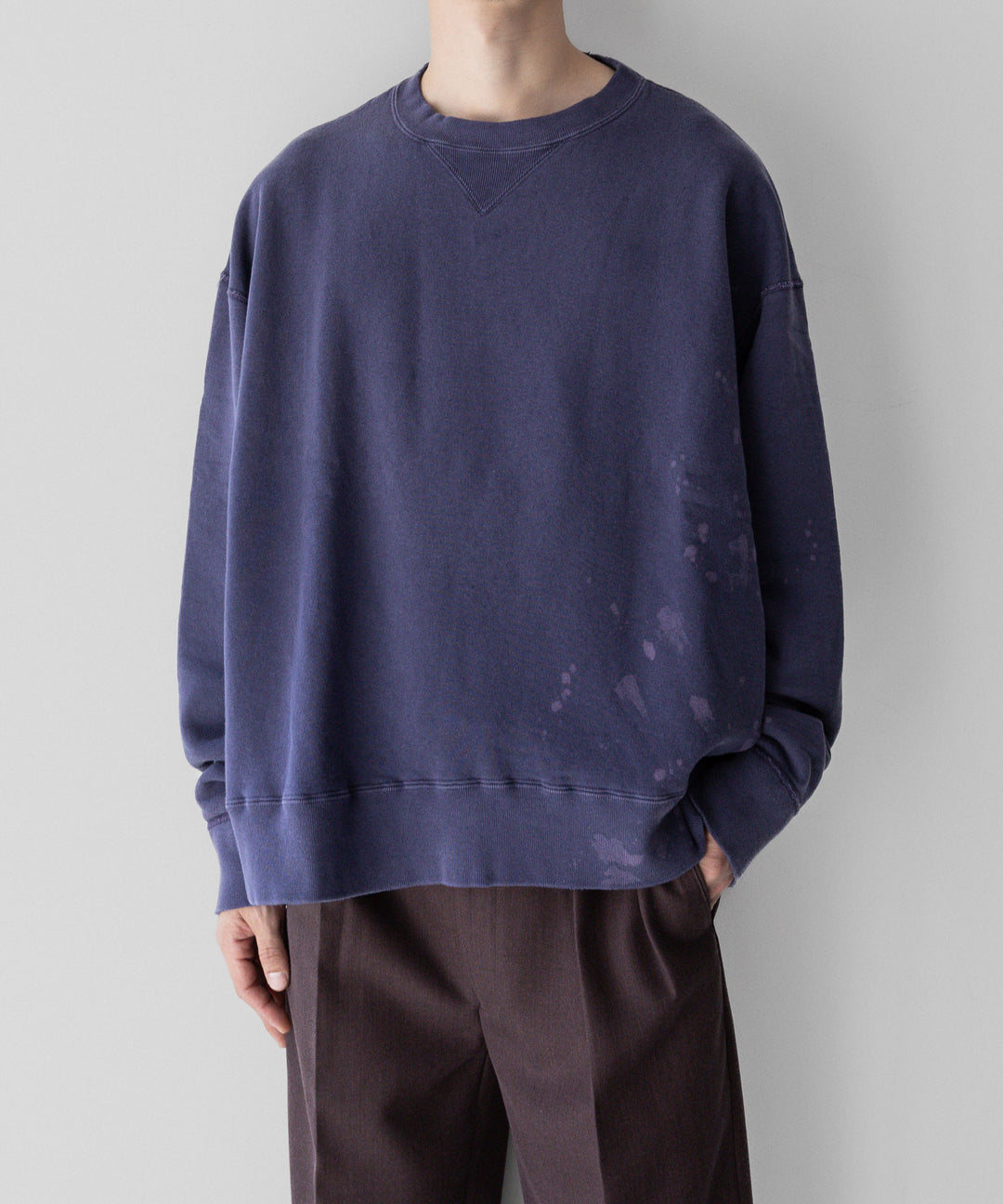 【INTÉRIM】インテリム 23AW BLEACH HYPER BIG V LOOP WHEEL SEAMLESS SWEAT SHIRT - B.NASU sessionセッション福岡セレクトショップ 公式通販サイト