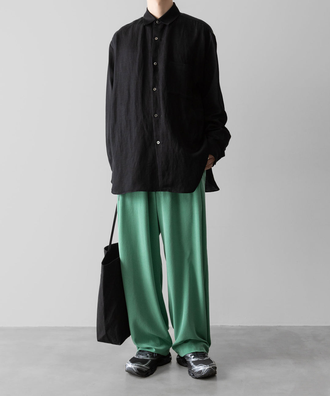 【ANTHEM A】POWDERY VISCOSE NO-BRAINER PANTS - GREEN