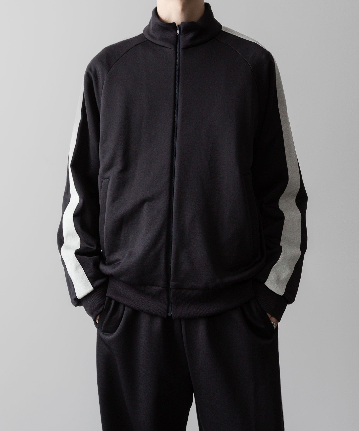 ssstein(シュタイン)の24AWコレクション NYLON JERSEY TRACK JACKET - DARK NAVY 公式通販サイトsession福岡セレクトショップ