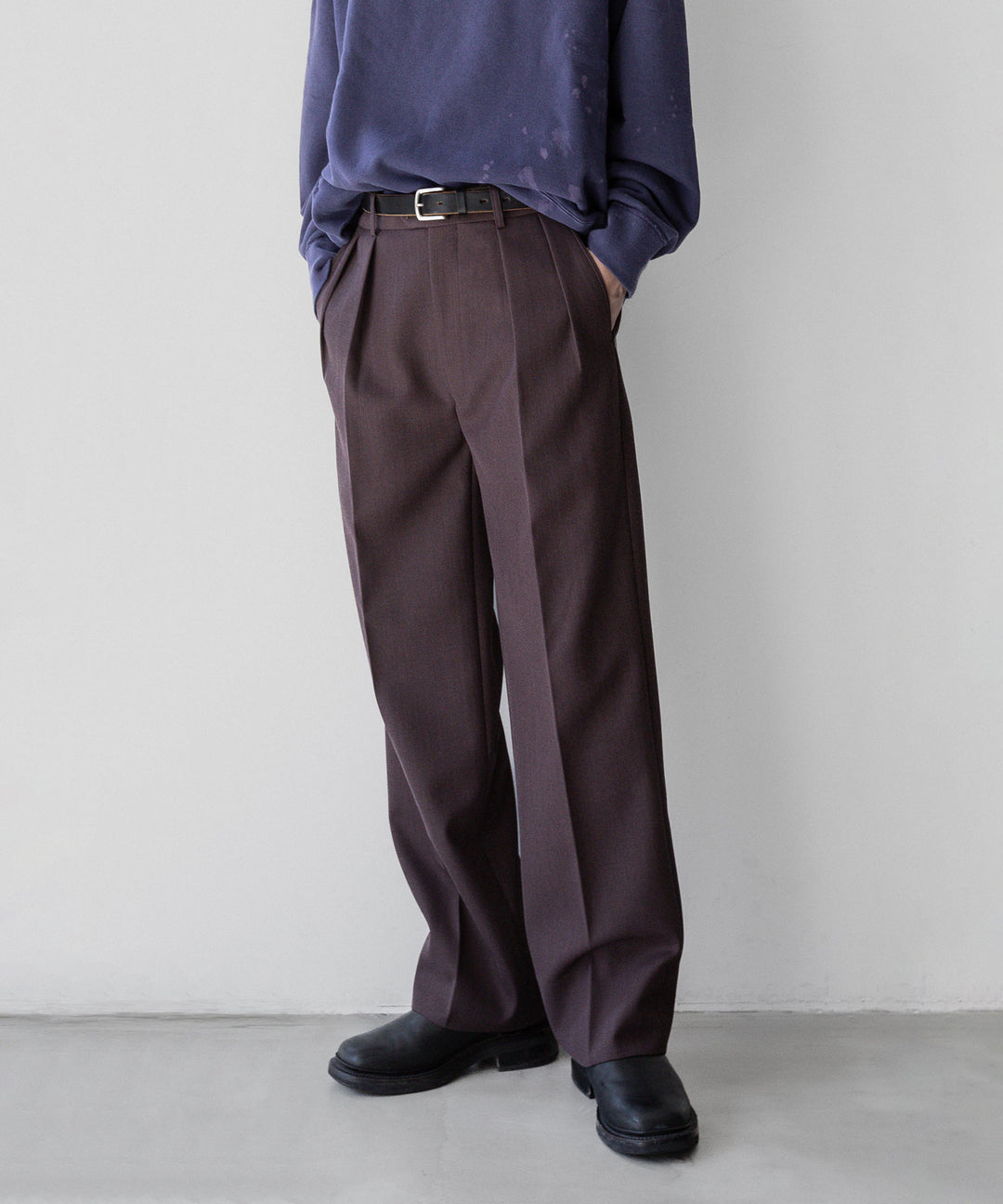 INTÉRIM インテリム 23AW LIMITED FADE BROWN 2-TUCK STRAIGHT SLACKS - WINE BROWN sessionセッション福岡セレクトショップ 公式通販サイト