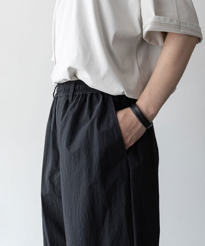 stein(シュタイン)の23AWコレクションWINDBREAKER EASY TROUSERSのBLACK
