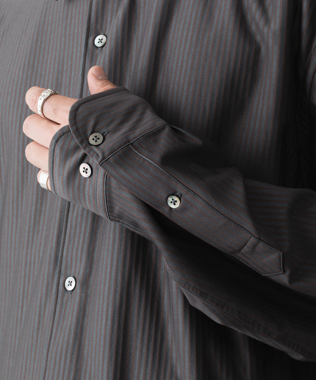 KANEMASA PHIL. カネマサフィルの46G STRIPE MODEST SHIRTのCHARCOAL BROWN 公式通販サイトsession福岡セレクトショップ