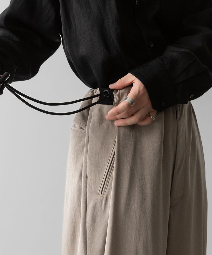 【ANTHEM A】POWDERY VISCOSE NO-BRAINER PANTS - SAND BEIGE