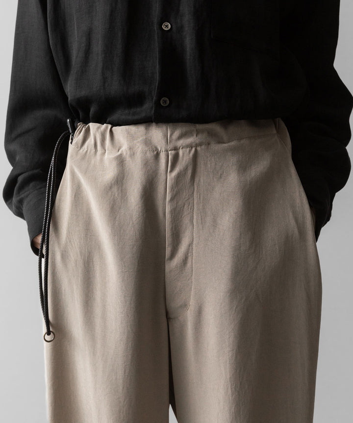 【ANTHEM A】POWDERY VISCOSE NO-BRAINER PANTS - SAND BEIGE