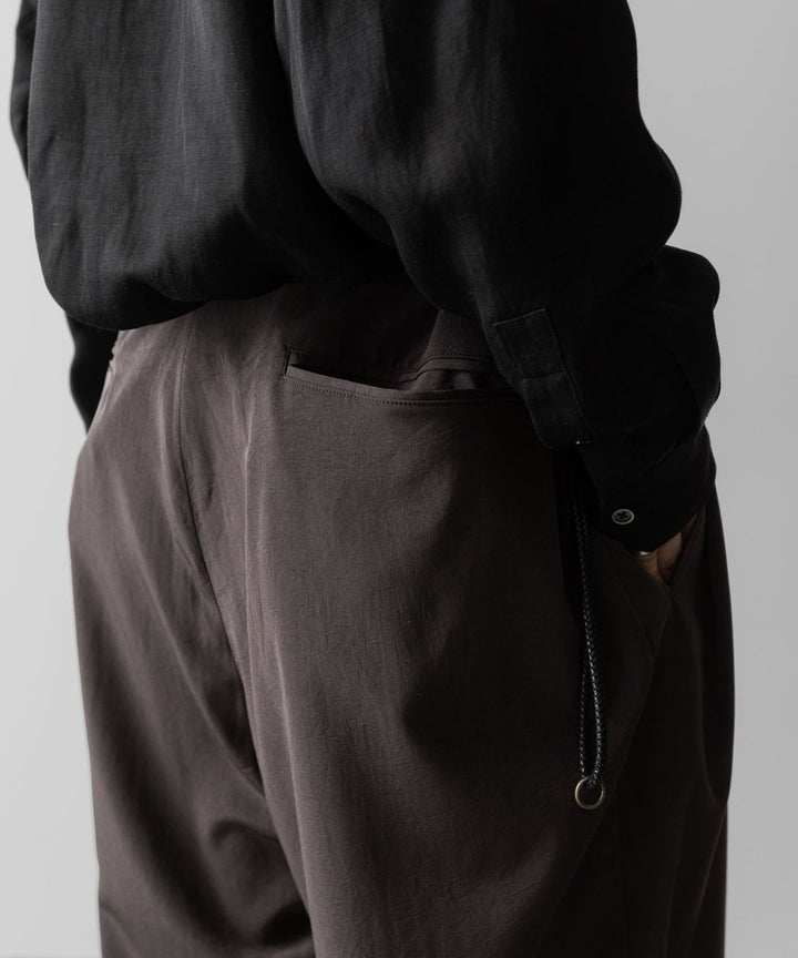 【ANTHEM A】POWDERY VISCOSE NO-BRAINER PANTS - BROWN
