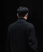 画像をギャラリービューアに読み込む, INTÉRIM - インテリムのWOOL SILK CASHMERE DEAD STOCK YARN DOUBLE RIB HALF ZIP KNITのBLACK公式通販サイトsession福岡セレクトショップ
