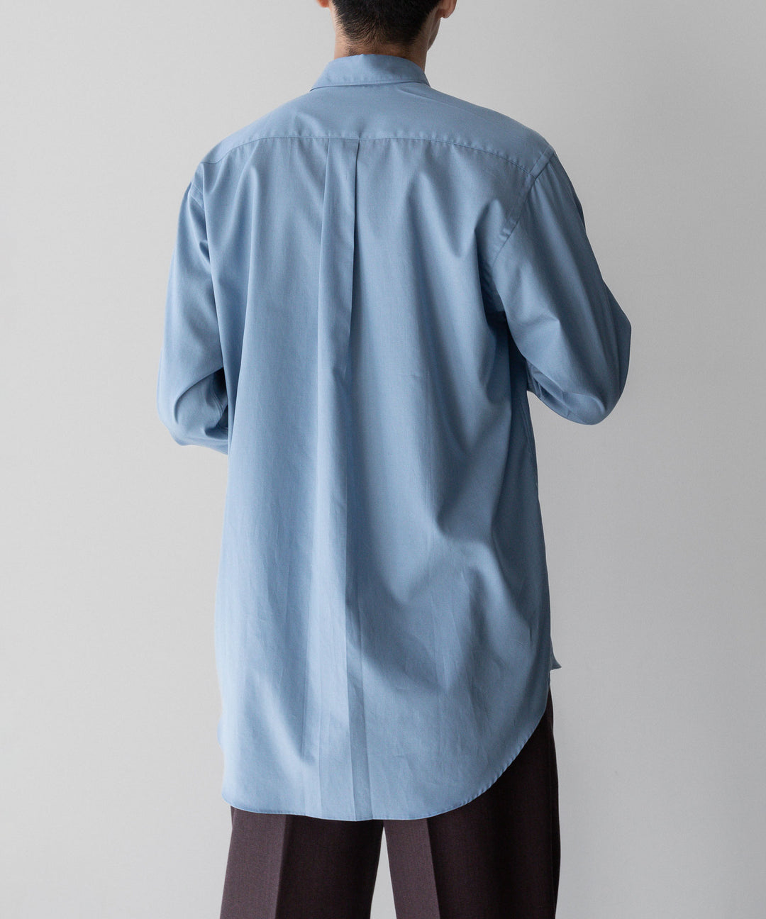 【INTÉRIM】インテリムのドレスシャツ 200/2 SUPIMA TWILL REGULAR COLLAR SHIRT - BLUE