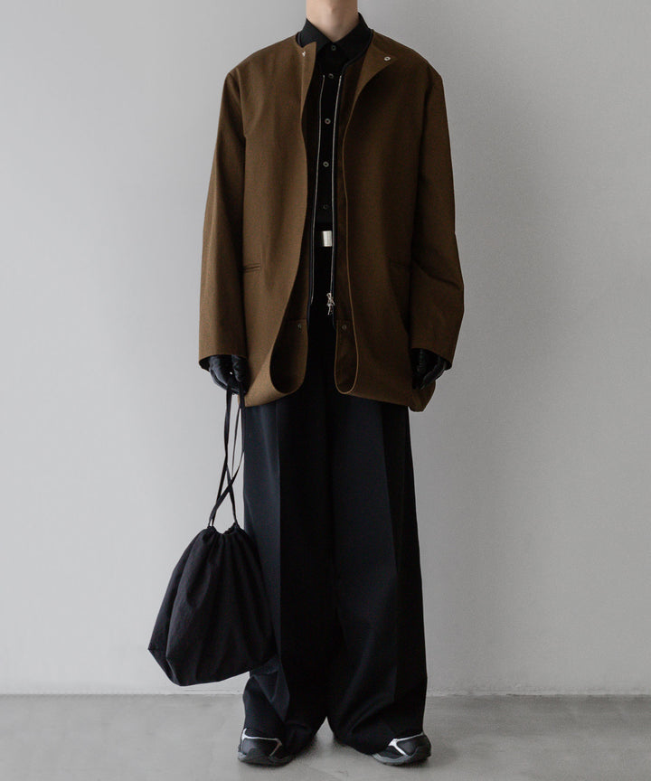 stein(シュタイン)の24SSコレクションCOTTON TWILL LAYERED JACKETの CAMEL