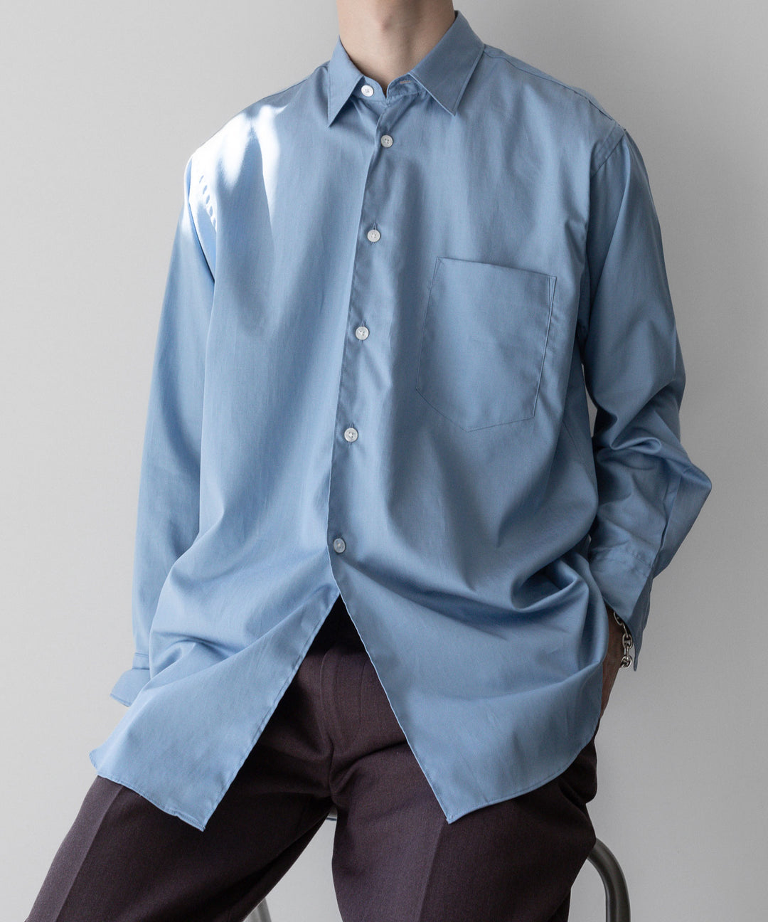 【INTÉRIM】インテリムのドレスシャツ 200/2 SUPIMA TWILL REGULAR COLLAR SHIRT - BLUE