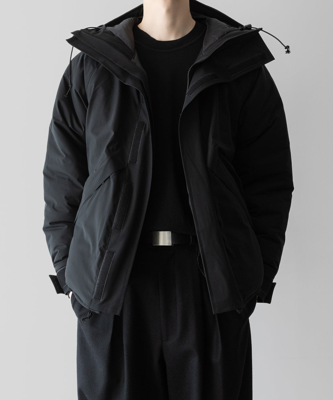 INTÉRIM(インテリム)のHI-LOFT WATER PROOF INSULATED HOODED JACKET - BLACKの公式通販サイトsession福岡セレクトショップ
