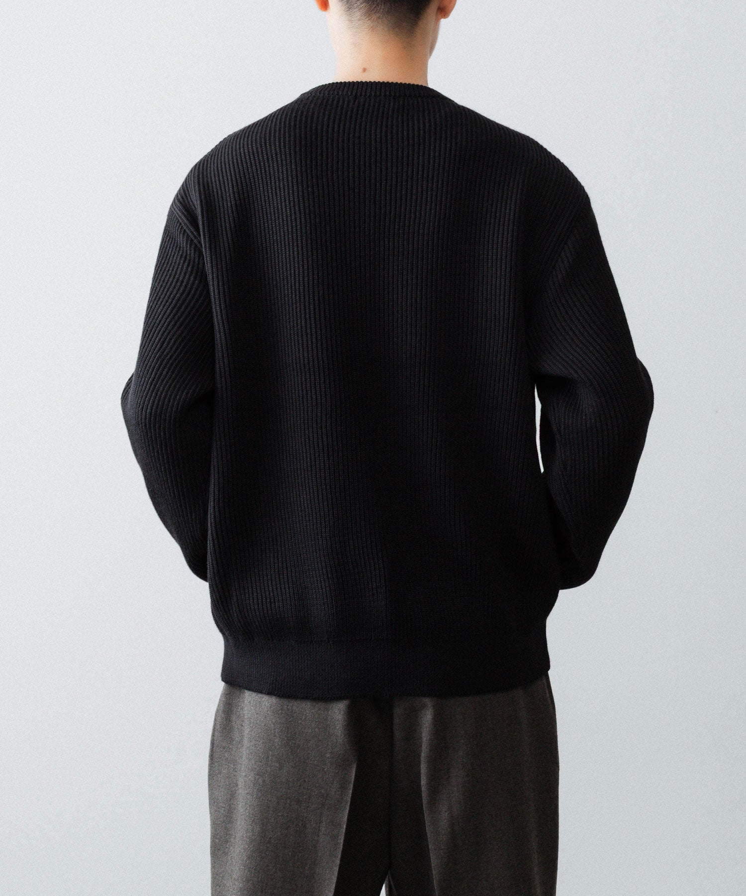 INTÉRIM - インテリムのWOOL SILK CASHMERE DEAD STOCK YARN DOUBLE RIB CREW SWEATERのBLACK公式通販サイトsession福岡セレクトショップ