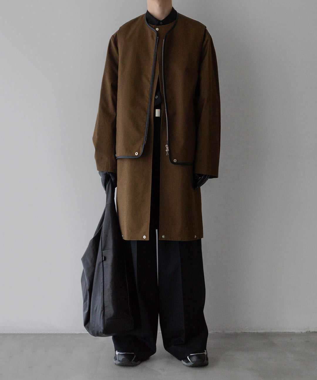 stein(シュタイン)の24SSコレクションCOTTON TWILL LAYERED JACKETの CAMEL