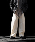 画像をギャラリービューアに読み込む, ssstein(シュタイン)のDOUBLE WEAVE COTTON ROUND PANTS - CREAMの公式通販サイトsession福岡セレクトショップ
