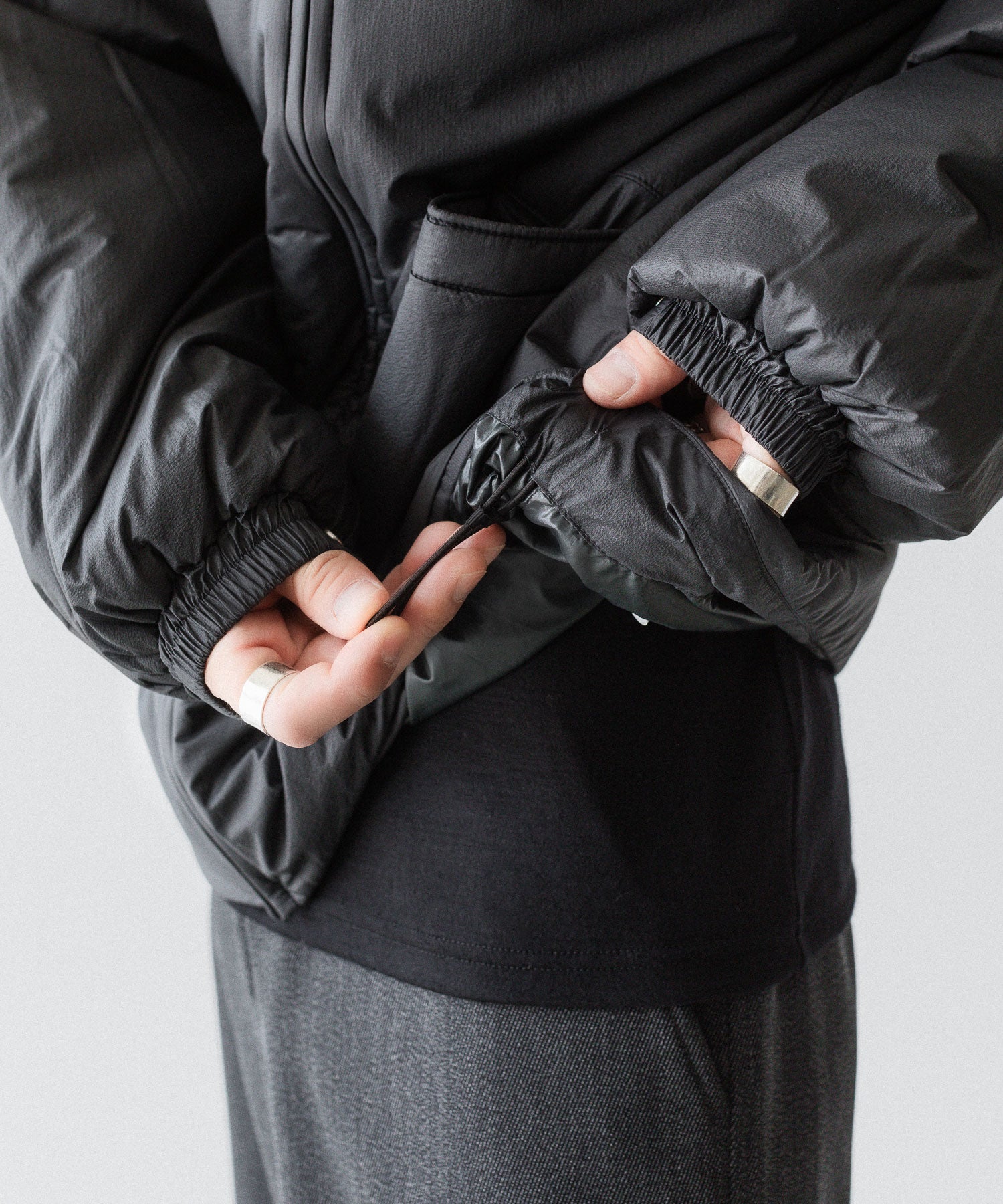 paratrait パラトレイトのPMEMBRANE SHELL PUFF BLOUSON のCHARCOAL 公式通販サイトsession福岡セレクトショップ