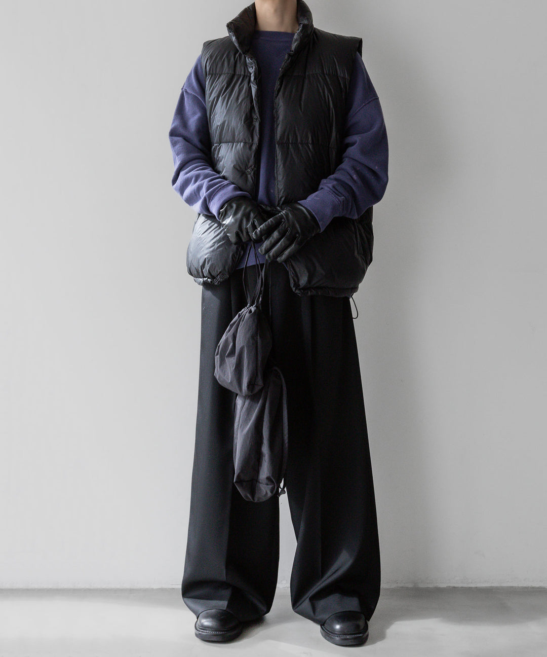 【INTÉRIM】インテリム 23AW BLEACH HYPER BIG V LOOP WHEEL SEAMLESS SWEAT SHIRT - B.NASU sessionセッション福岡セレクトショップ 公式通販サイト