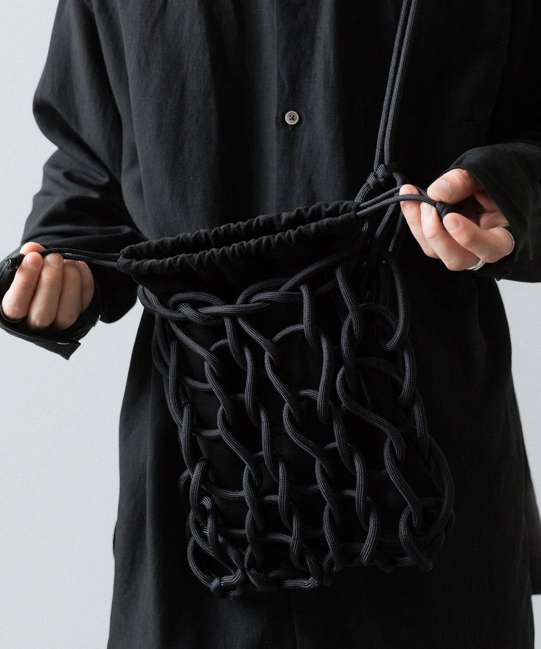ssstein(シュタイン)のPARA CORD HAND KNIT BAG - BLACKの公式通販サイトsession福岡セレクトショップ