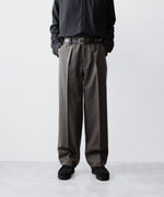 画像をギャラリービューアに読み込む, INTÉRIM - インテリムのMILITARY WOOL SERGE 1-TUCK FRENCH ARMY WIDE TAPERED TROUSERのDUST GRAY公式通販サイトsession福岡セレクトショップ
