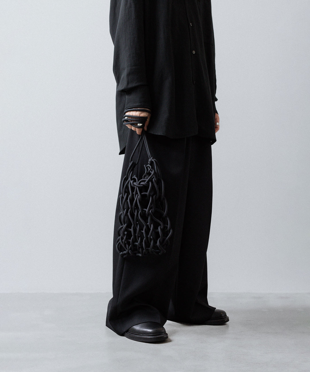 ssstein(シュタイン)のPARA CORD HAND KNIT BAG - BLACKの公式通販サイトsession福岡セレクトショップ
