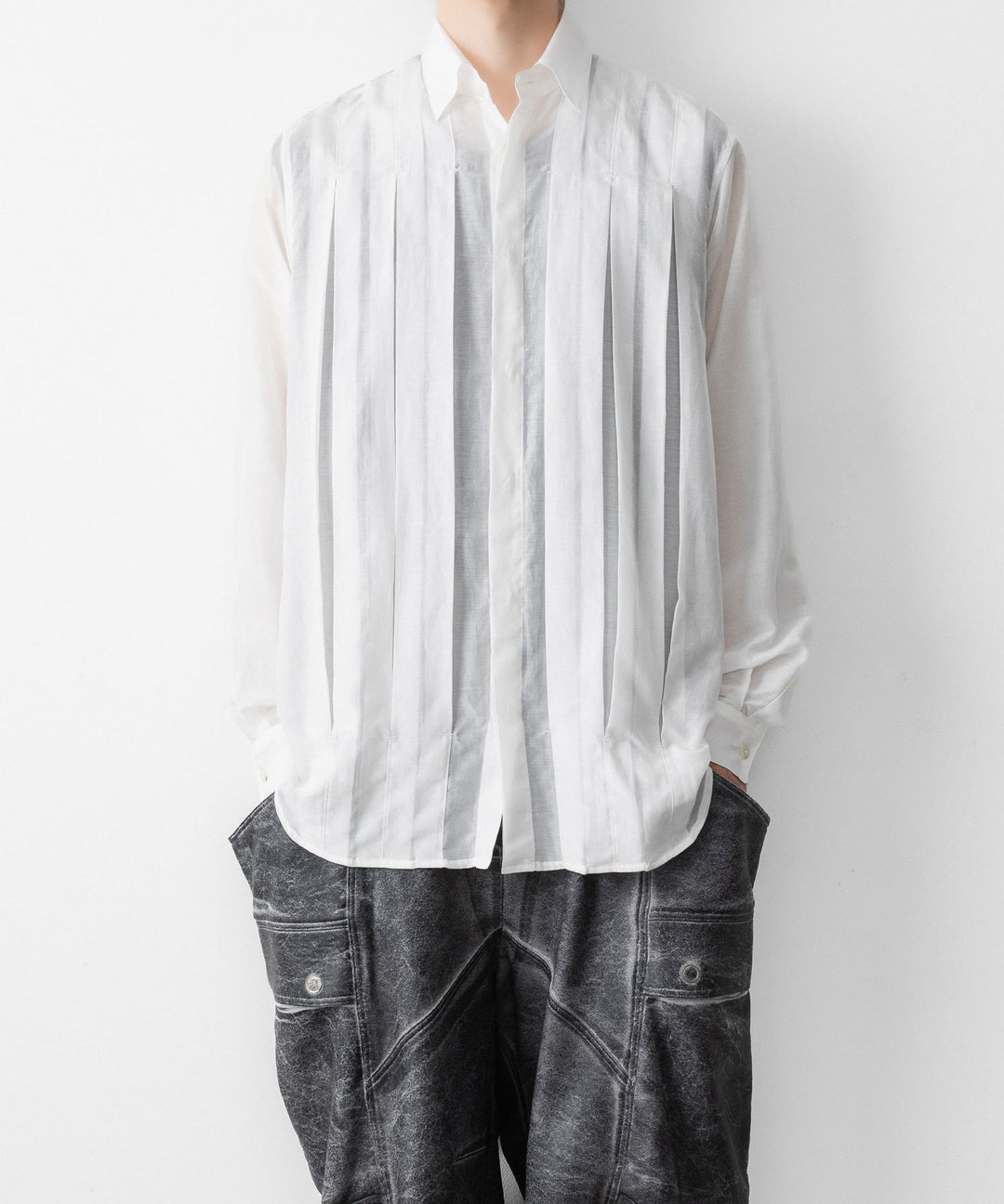 【SUBLATIONS】SHEER TUCK DRESS SHIRT  - WHITE