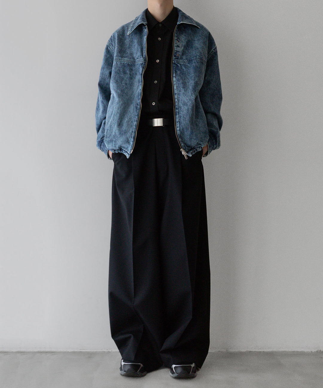 stein(シュタイン)の24SSコレクションCHEMICAL BLEACHED DENIM SHORT ZIP JACKETのINDIGO
