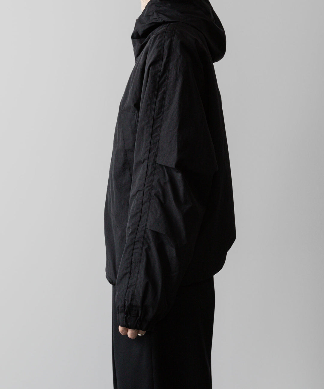 ssstein(シュタイン)の24AWコレクション NYLON TWILL HOODED ZIP UP JACKET - BLACK 公式通販サイトsession福岡セレクトショップ
