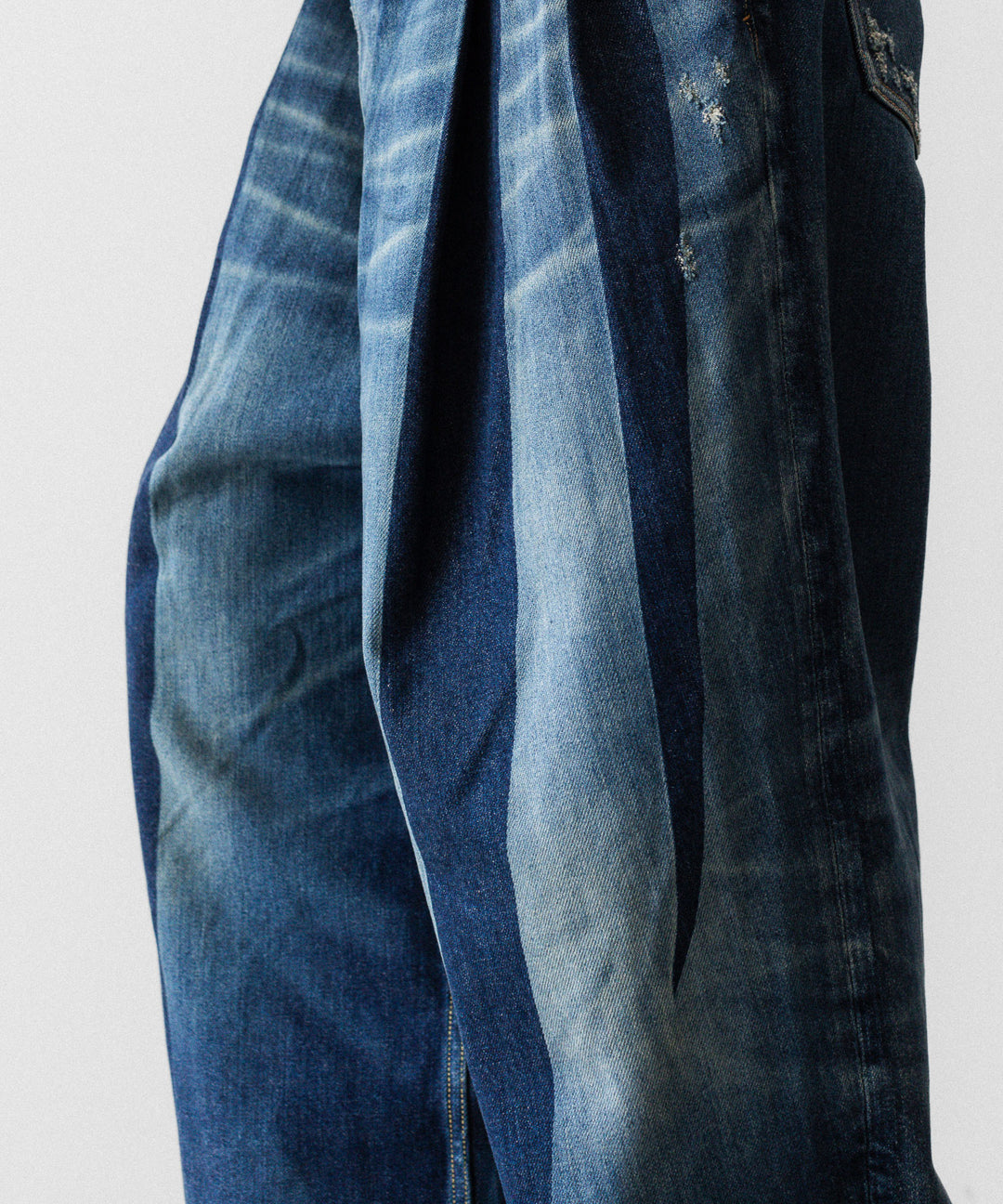 SUBLATIONS サブレーションズの2TUCK WIDE DENIM PANTS "ENTASIS MK-Ⅱ"のUSED INDIGO 公式通販サイトsession福岡セレクトショップ