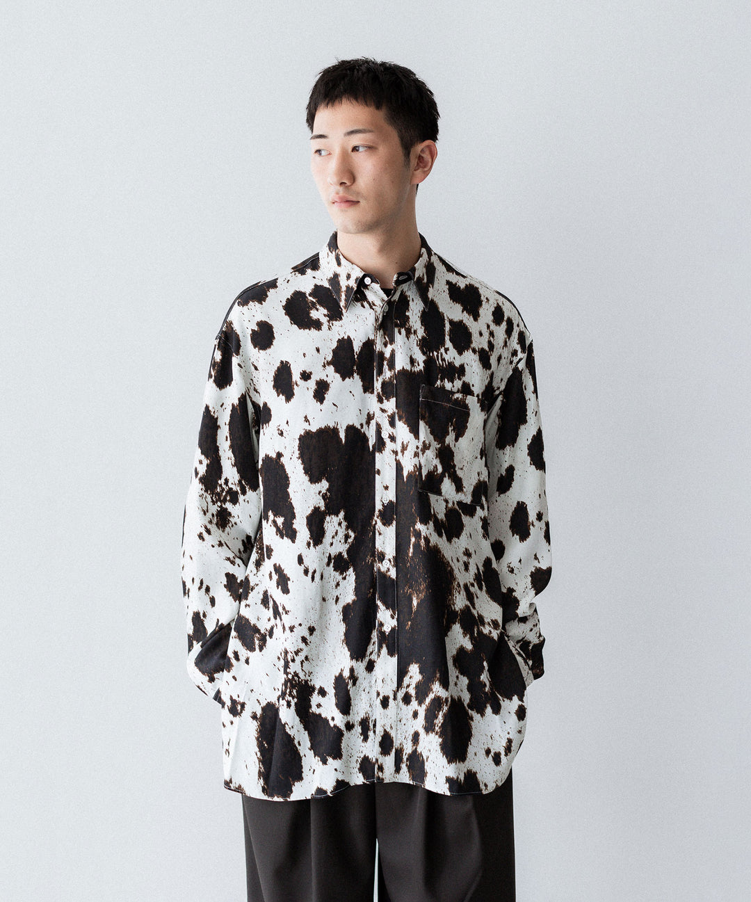 【ANTHEM A】LAYER PATTERN PRINTED SHIRT - FOG WHITE