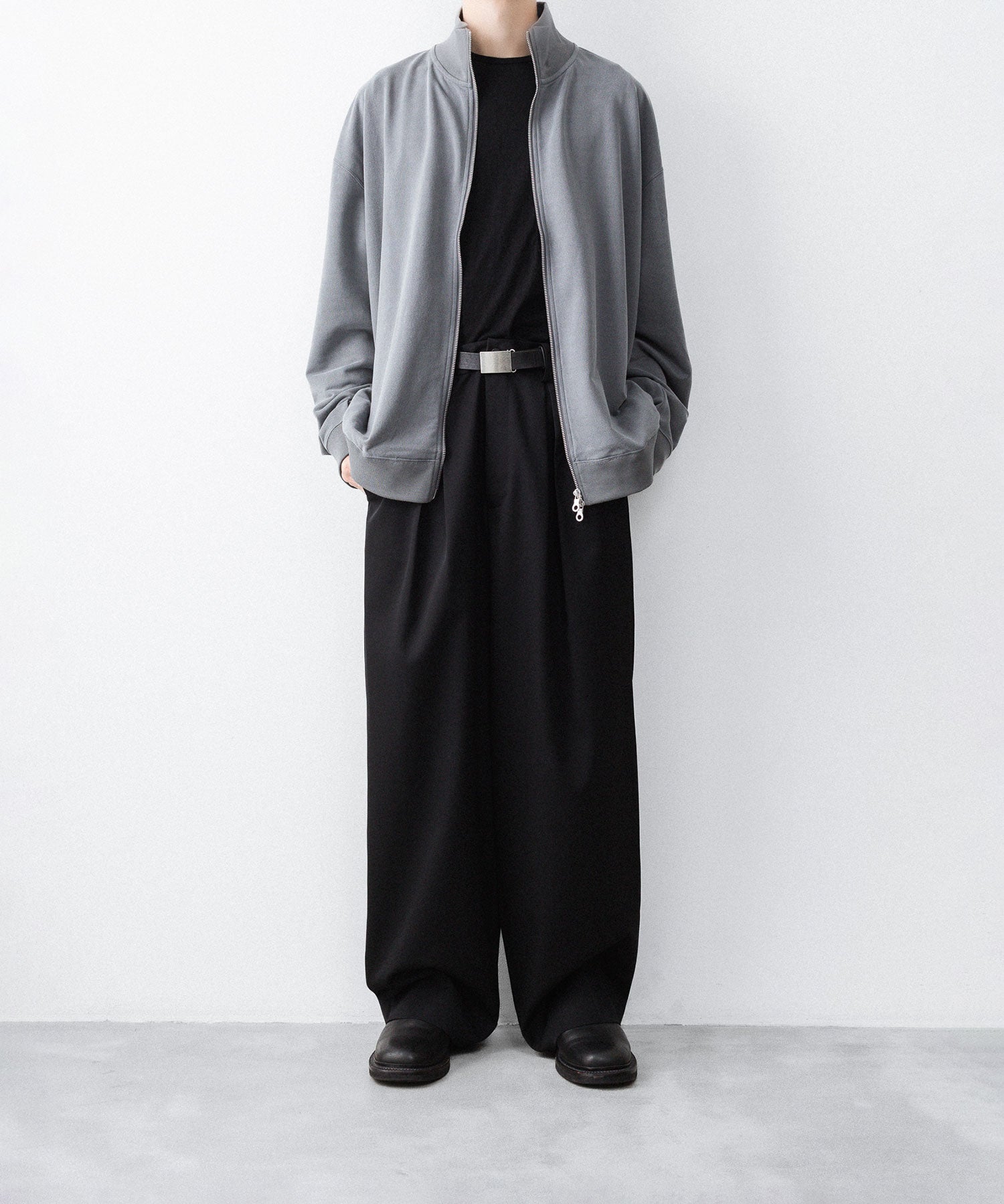 KANEMASA PHIL.】28G CUPRO ZIP SWEAT - CAHRCOAL | 公式通販サイト