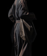 画像をギャラリービューアに読み込む, 【SUBLATIONS】KIVULI PRINT LIGHT WEIGHT COAT - DARK BROWN
