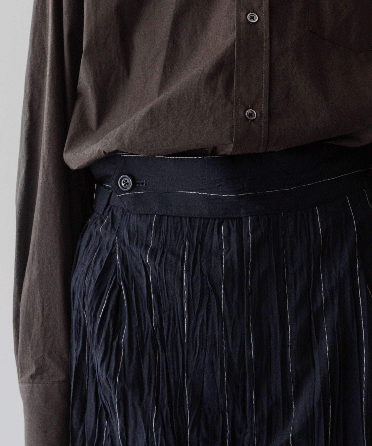 UJOH - ウジョーのSIDE BELT SHORT PNT - NAVY STRIPE公式通販サイトsession福岡セレクトショップ