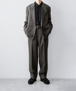 画像をギャラリービューアに読み込む, 【INTÉRIM】    MILITARY WOOL SERGE 1-TUCK FRENCH ARMY WIDE TAPERED TROUSER - DUST GRAY
