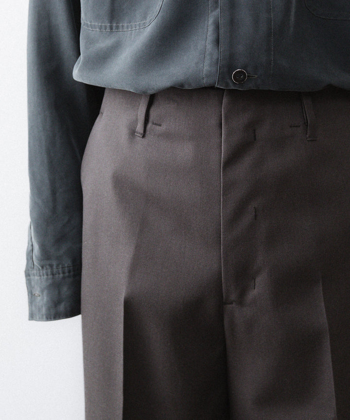 ANTHEM A-アンセムエーのWOOL GABARDINE BELTLESS TROUSERSのBROWN公式通販サイトsession福岡セレクトショップ