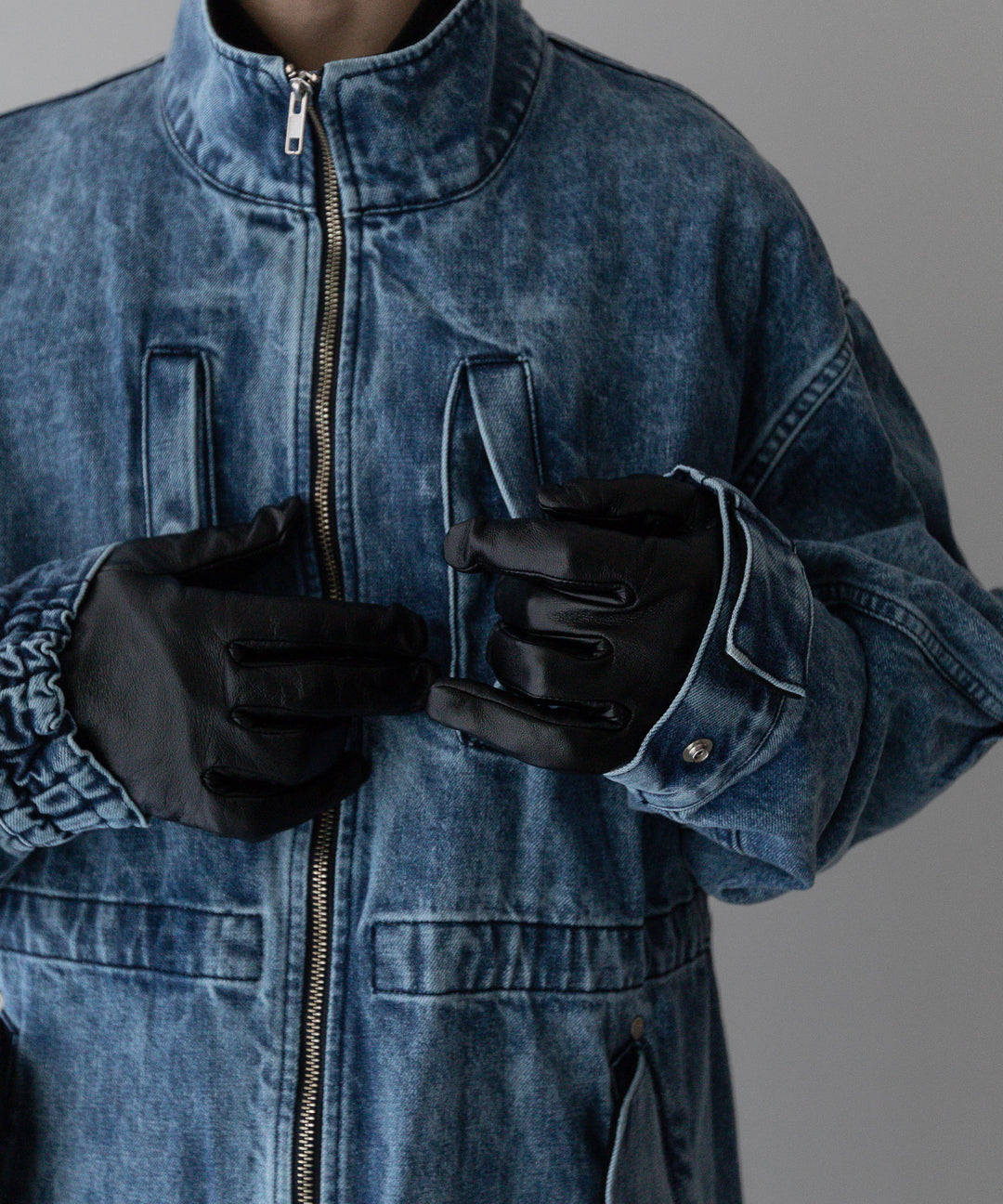 stein(シュタイン)の24SSコレクションCHEMICAL BLEACHED DENIM MODS COATのINDIGO