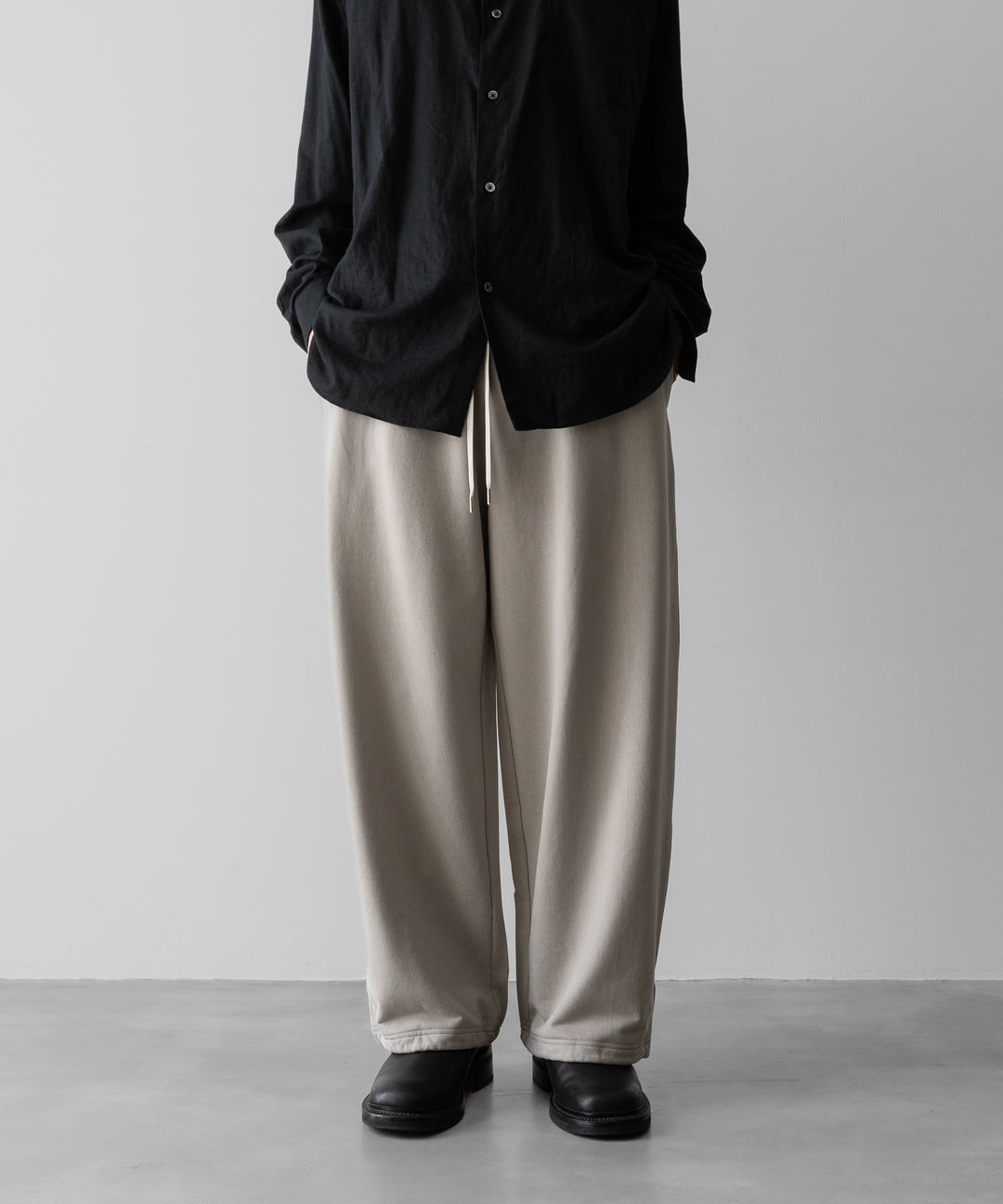 【KANEMASA PHIL.】28G CUPRO EASY PANTS - KHAKI