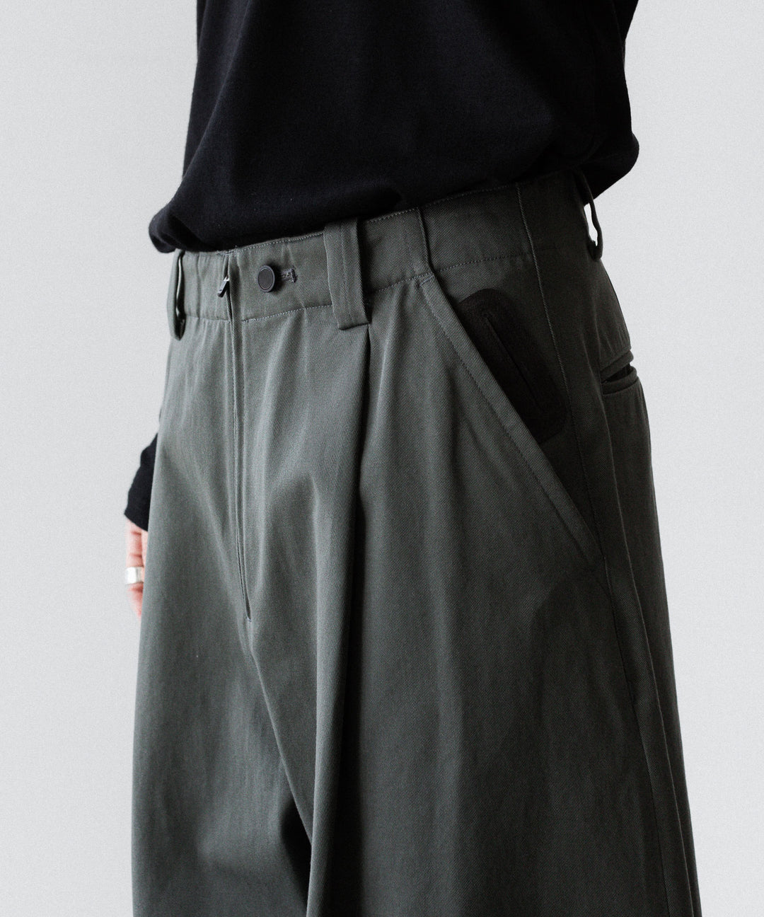 paratrait パラトレイトのPANCAKE CHINO PT のCHARCOAL 公式通販サイトsession福岡セレクトショップ