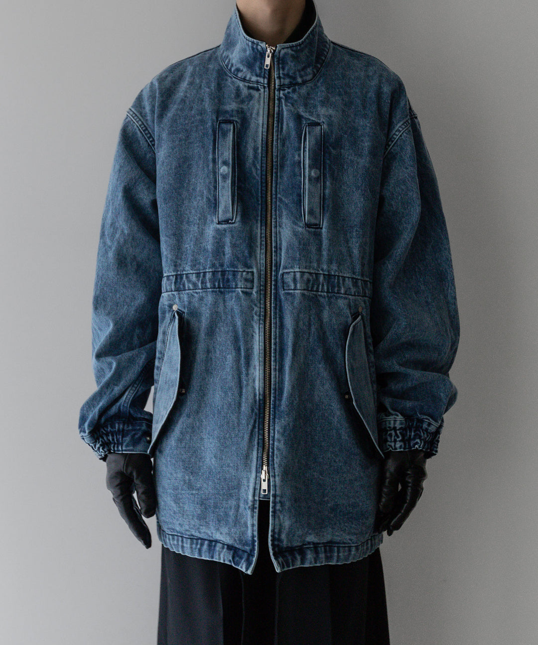 stein(シュタイン)の24SSコレクションCHEMICAL BLEACHED DENIM MODS COATのINDIGO