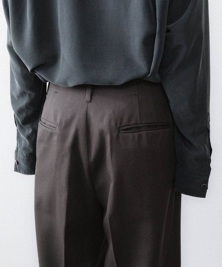 ANTHEM A-アンセムエーのWOOL GABARDINE BELTLESS TROUSERSのBROWN公式通販サイトsession福岡セレクトショップ