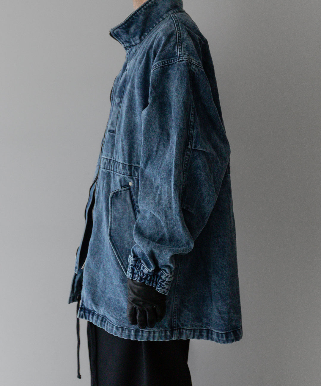 stein(シュタイン)の24SSコレクションCHEMICAL BLEACHED DENIM MODS COATのINDIGO