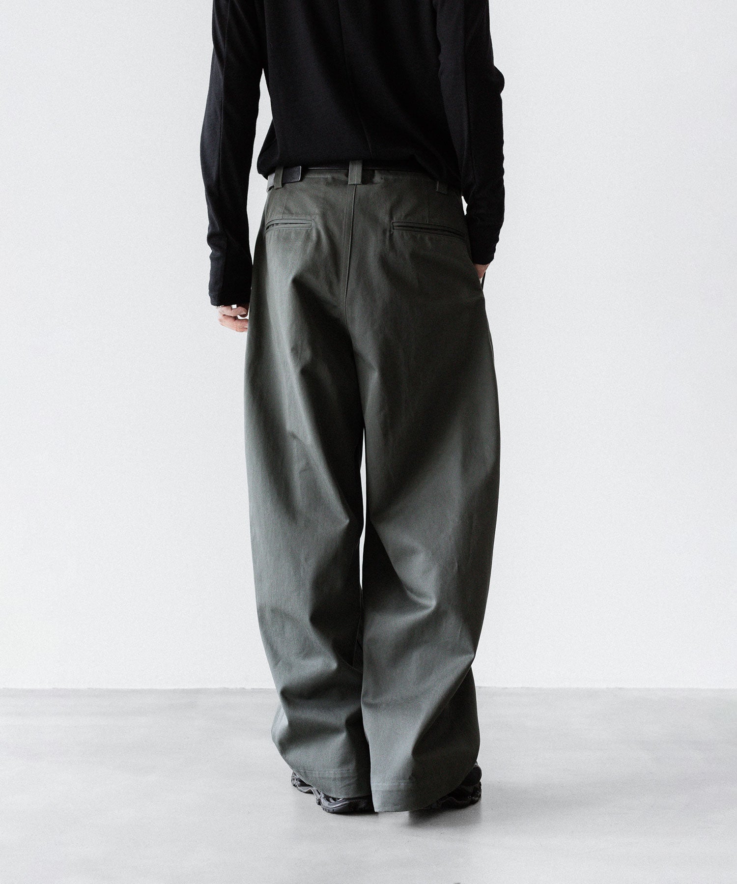 paratrait パラトレイトのPANCAKE CHINO PT のCHARCOAL 公式通販サイトsession福岡セレクトショップ