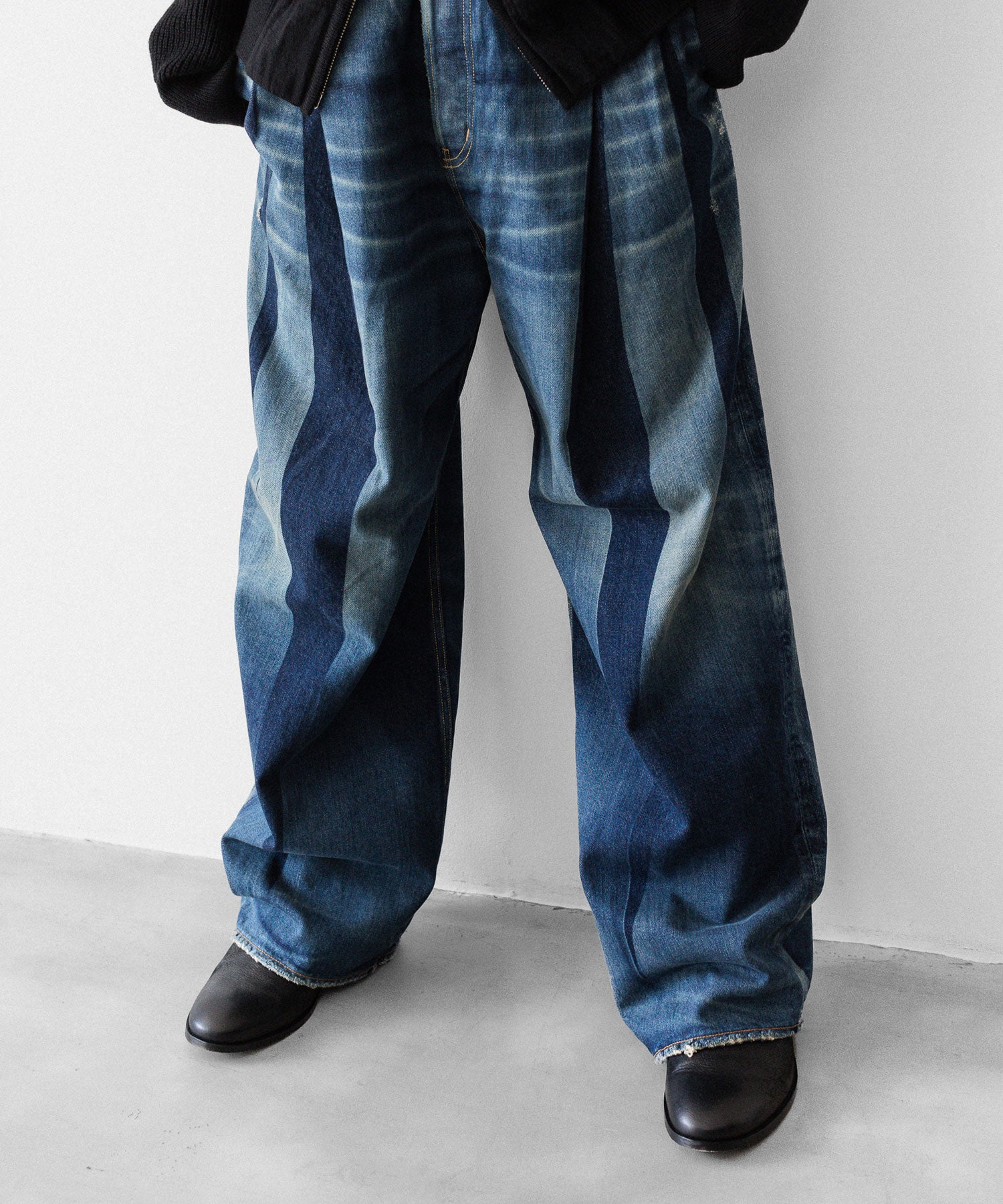 SUBLATIONS サブレーションズの2TUCK WIDE DENIM PANTS "ENTASIS MK-Ⅱ"のUSED INDIGO 公式通販サイトsession福岡セレクトショップ