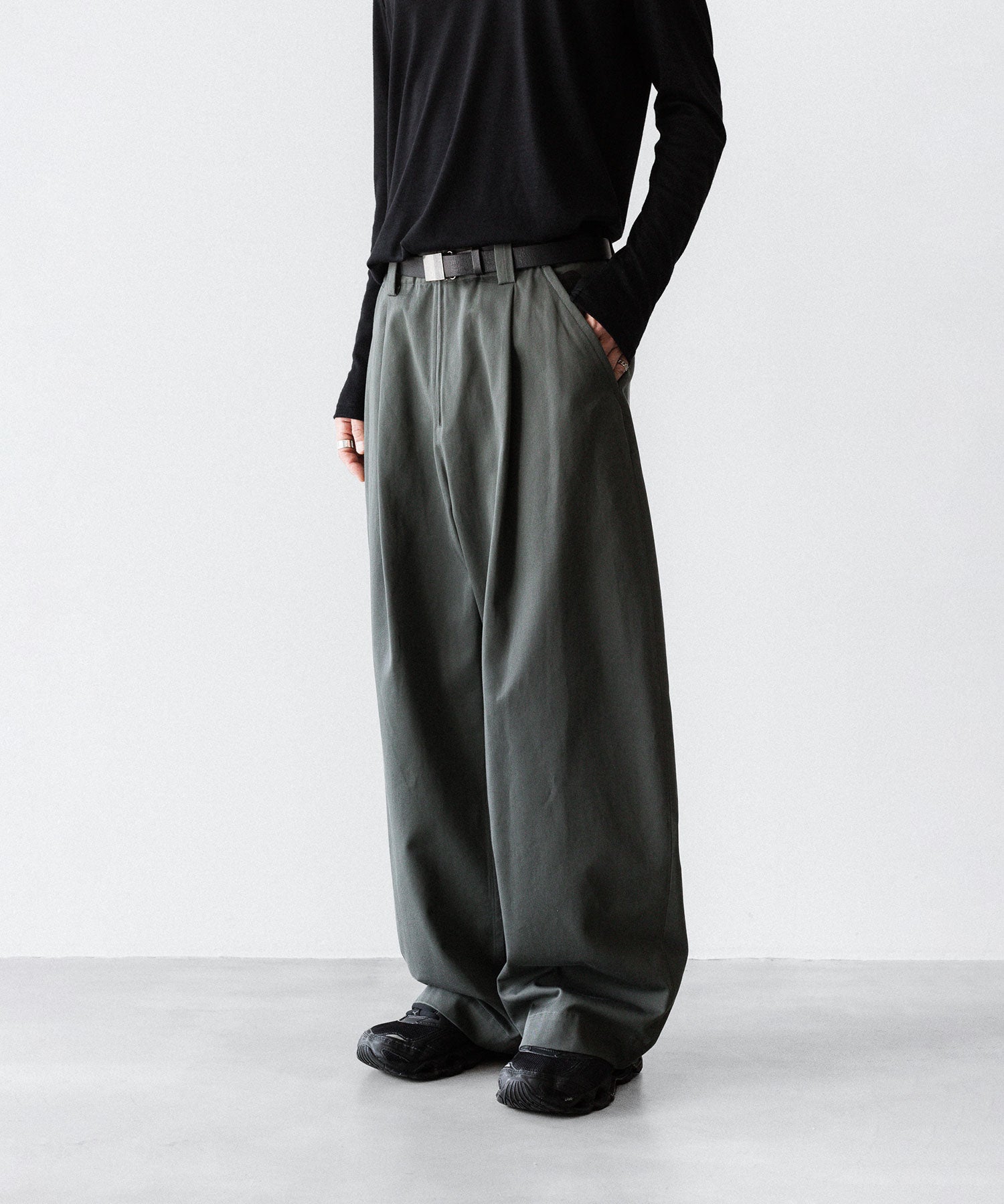 paratrait パラトレイトのPANCAKE CHINO PT のCHARCOAL 公式通販サイトsession福岡セレクトショップ