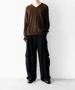 画像をギャラリービューアに読み込む, CODA コーダ BROWN SHRUNKEN V-NECK PULLOVERのBROWN 公式通販サイトsession福岡セレクトショップ
