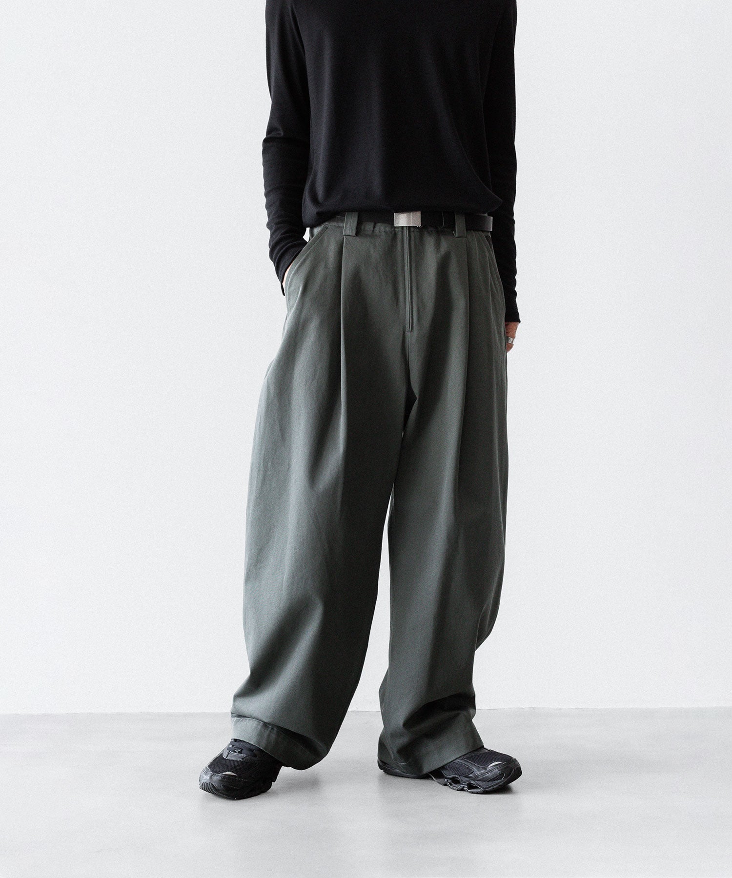 paratrait パラトレイトのPANCAKE CHINO PT のCHARCOAL 公式通販サイトsession福岡セレクトショップ