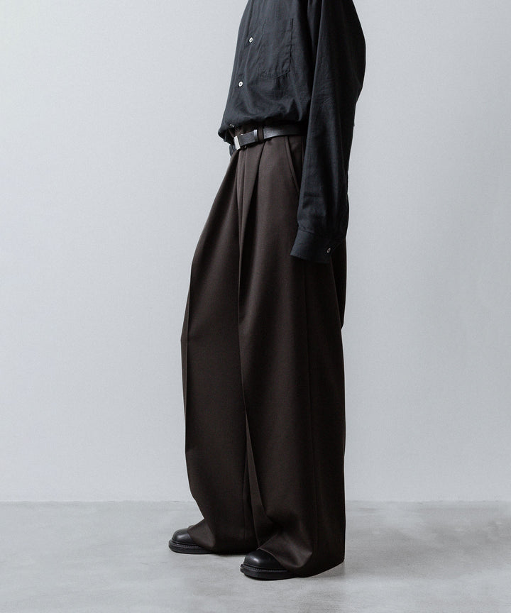 ssstein(シュタイン)のEXTRA WIDE TROUSERS (2/60 WOOL GABARDINE) - MILITARY KHAKIの公式通販サイトsession福岡セレクトショップ