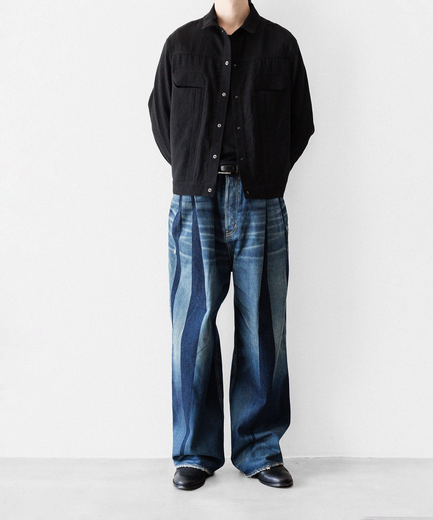 SUBLATIONS サブレーションズの2TUCK WIDE DENIM PANTS "ENTASIS MK-Ⅱ"のUSED INDIGO 公式通販サイトsession福岡セレクトショップ