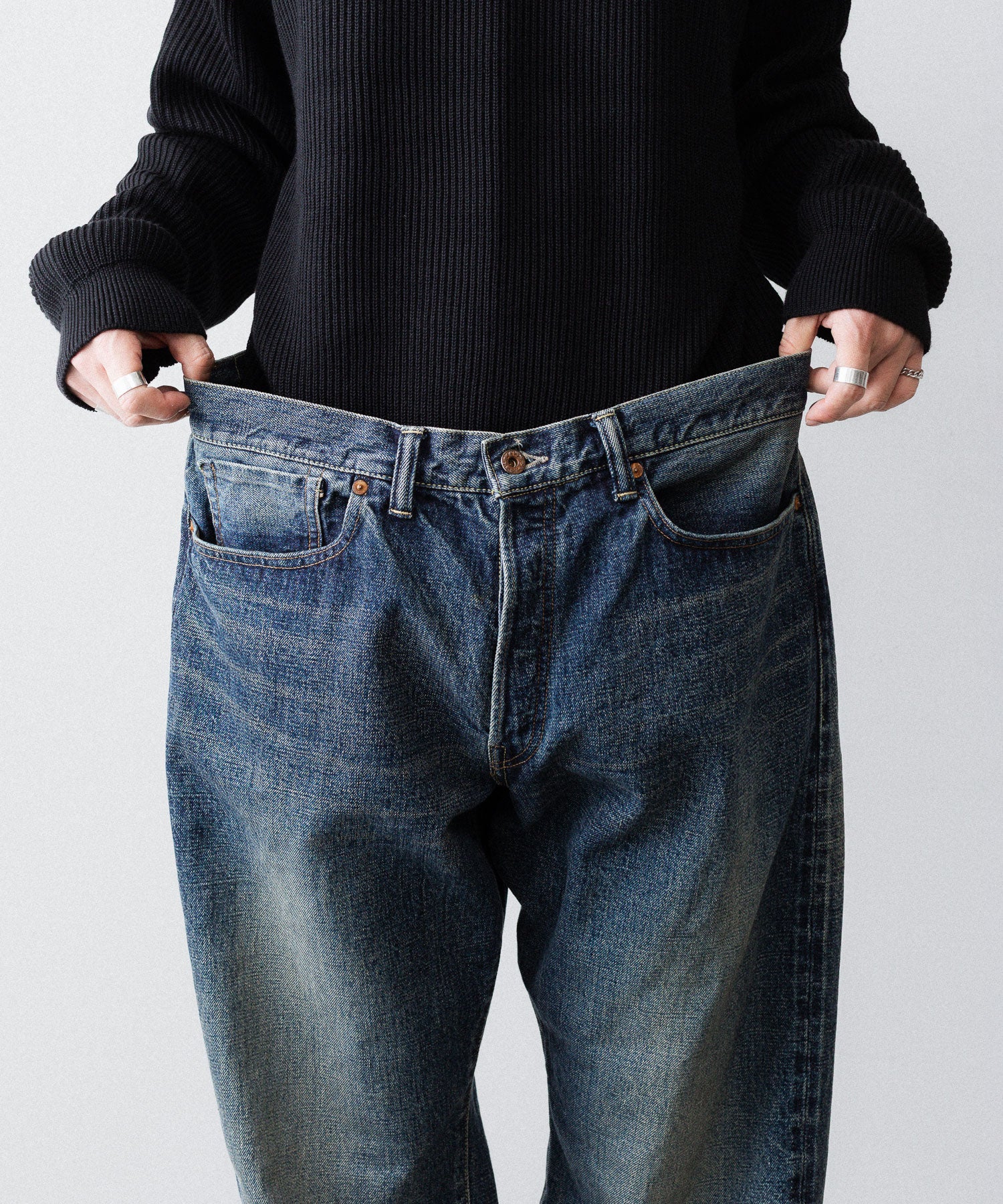 【INTÉRIM】CLASSIC HEAVY KIBATA SHUTTLE HYPER BIG WWII 1943 DENIM JEANS - C.NAVY