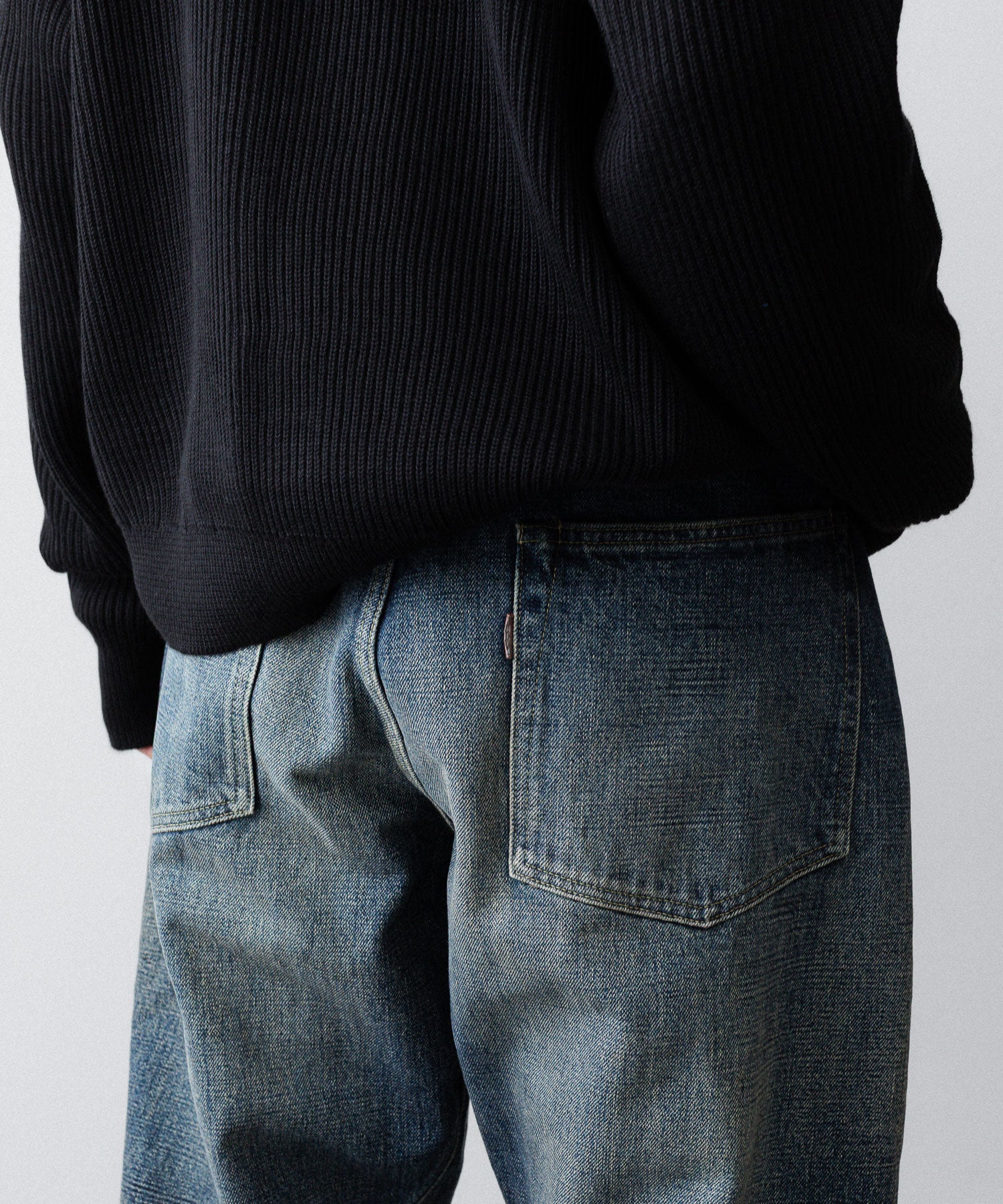 【INTÉRIM】CLASSIC HEAVY KIBATA SHUTTLE HYPER BIG WWII 1943 DENIM JEANS - C.NAVY