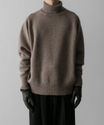 画像をギャラリービューアに読み込む, ssstein(シュタイン)の24AWコレクション EXTRA FINE WOOL WARM KNIT TURTLE NECK LS - TOP BEIGE 公式通販サイトsession福岡セレクトショップ
