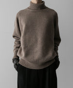 画像をギャラリービューアに読み込む, ssstein(シュタイン)の24AWコレクション EXTRA FINE WOOL WARM KNIT TURTLE NECK LS - TOP BEIGE 公式通販サイトsession福岡セレクトショップ
